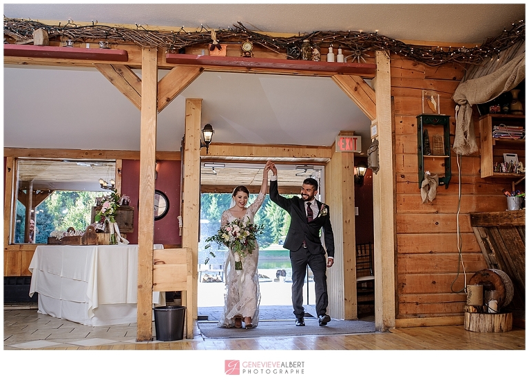 Bean town ranch wedding, mariage bean town ranch, photographer, photographe, genevieve albert photographe, rustic venue, ottawa, ontario, mariage rustique, barn wedding, grange